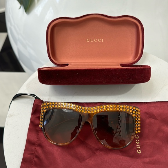 Gucci Hollywood Forever Collection SunglasseAcetate Frame, Crystal Studs.  NWOT - Picture 1 of 5